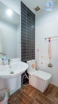 *****ทาวน์เฮ้าส์มือสอง ม.ซิกเนเจอร์ วิภาวดี60 บนเนื้อที่ 19.4 ตร.ว. ฟังก์ชัน 3 ห้องนอน 3 ห้องน้ำ 2 ที่จอดรถ ที่สุดของทำเลคุณภาพเชื่อมต่อถนนแจ้งวัฒนะ, ถนนพหลโยธิน ใกล้รถไฟฟ้าสายสีแดง "สถานีหลักสี่" และทางด่วน "อุดรรัถยา"